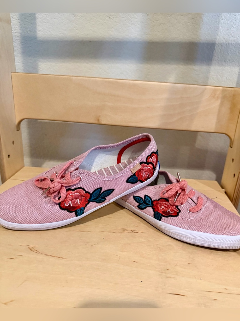 Keds Pink Embroidered Sneakers Size 6